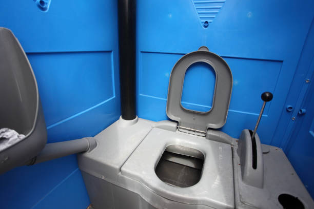 Best Portable restroom trailer rental  in Avon, PA